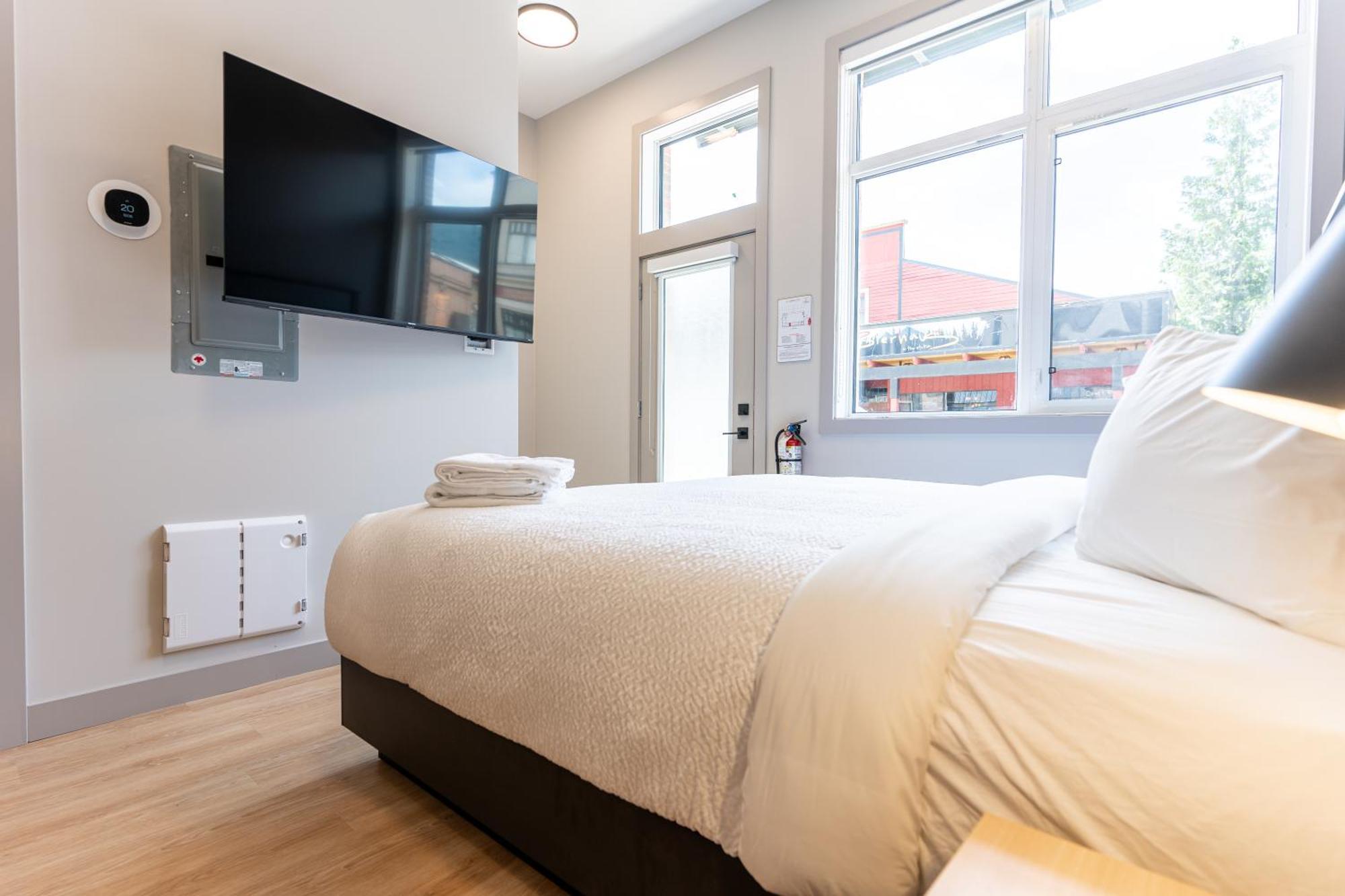 Basecamp Suites Revelstoke Bilik gambar