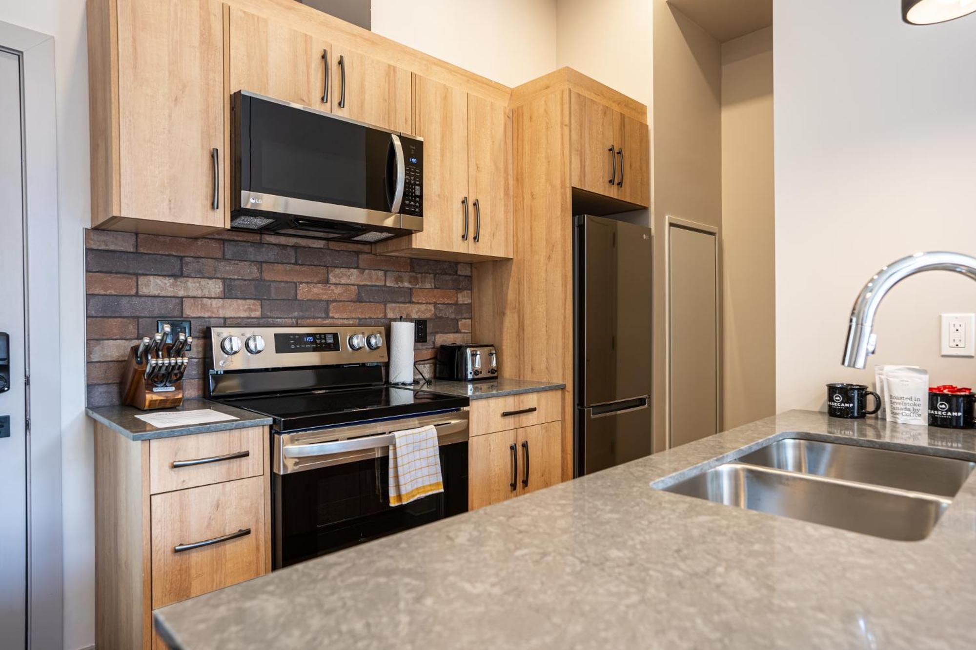 Basecamp Suites Revelstoke Luaran gambar