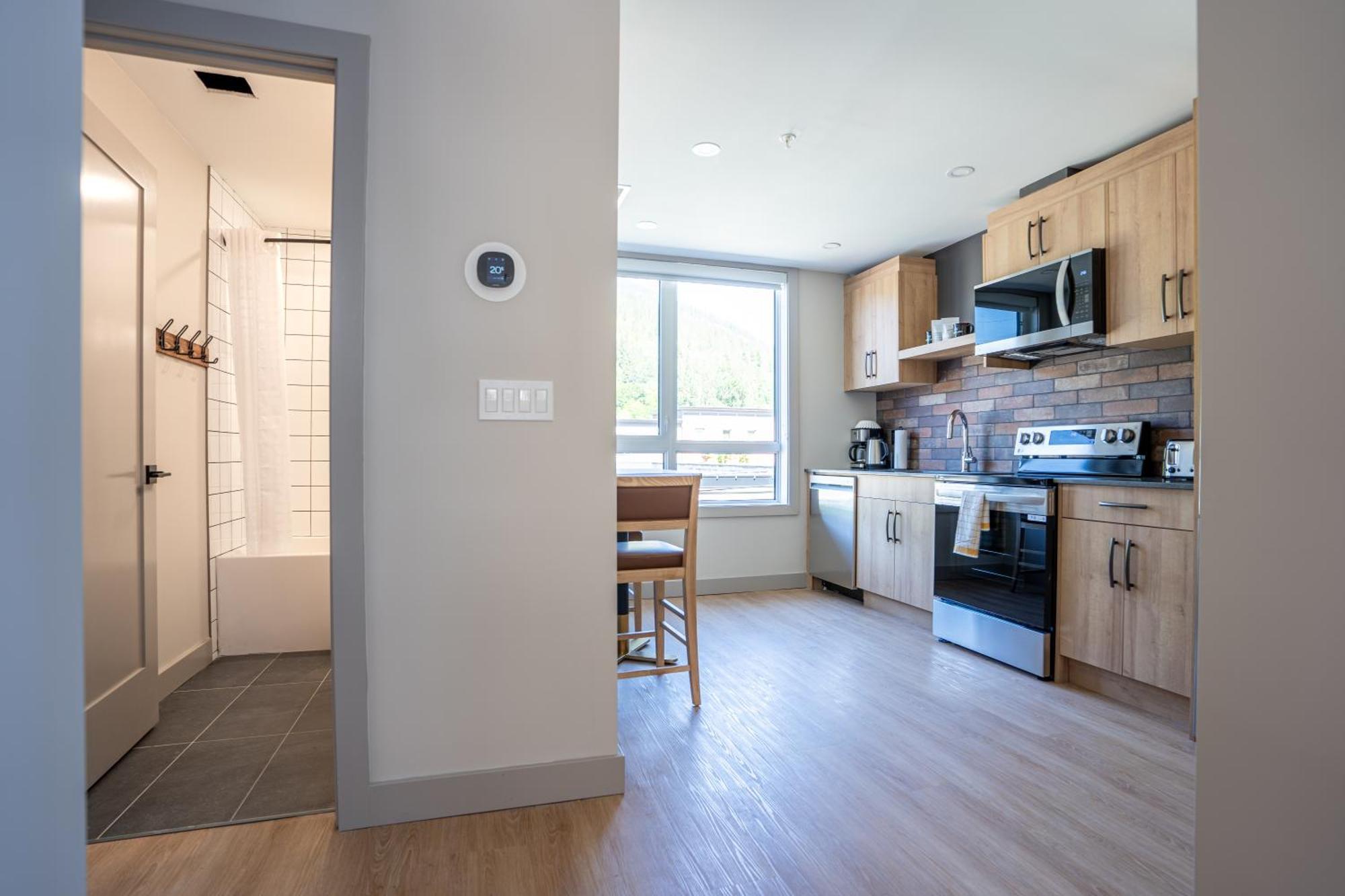 Basecamp Suites Revelstoke Bilik gambar