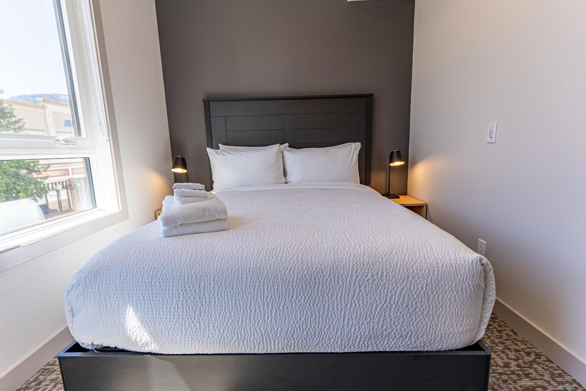 Basecamp Suites Revelstoke Bilik gambar