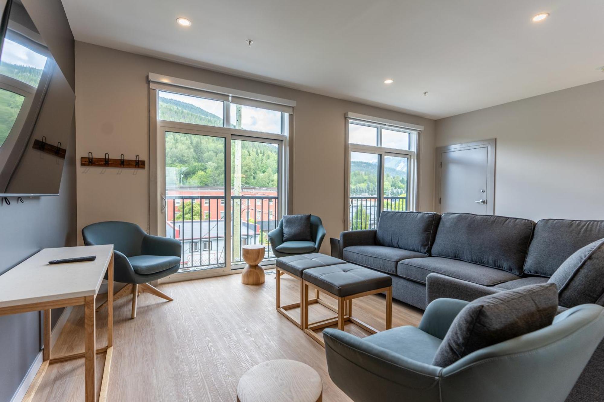 Basecamp Suites Revelstoke Luaran gambar